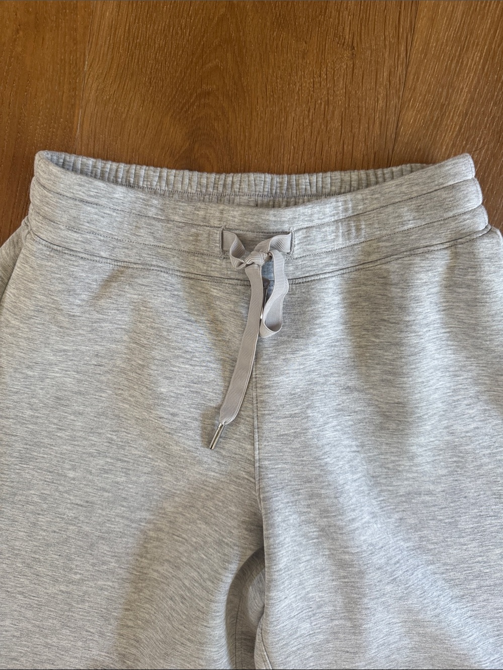 SPANX Women’s air essentials Light Gray Jogger - Picture 3 of 6